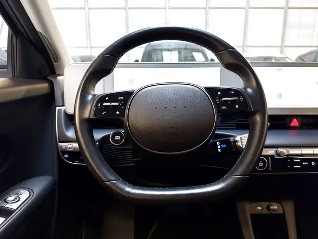 Hyundai Ioniq 5 view 10