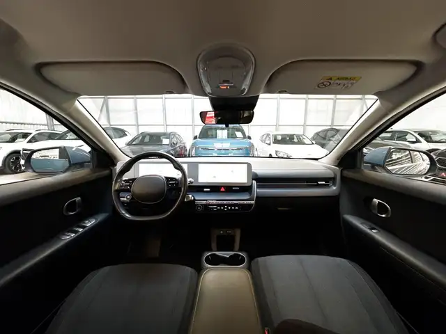Hyundai Ioniq 5 view 9