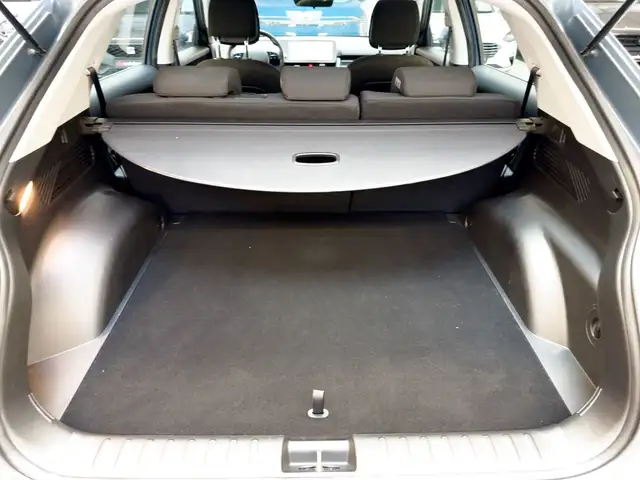 Hyundai Ioniq 5 view 6