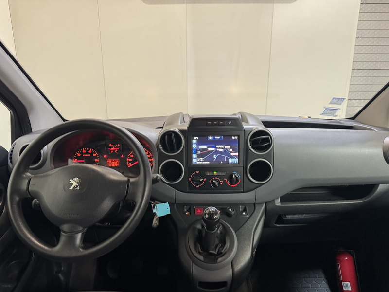 Peugeot Partner 1.6 Benzine Lichte Vracht Man. - 3pl - Airco - ... — photo 11