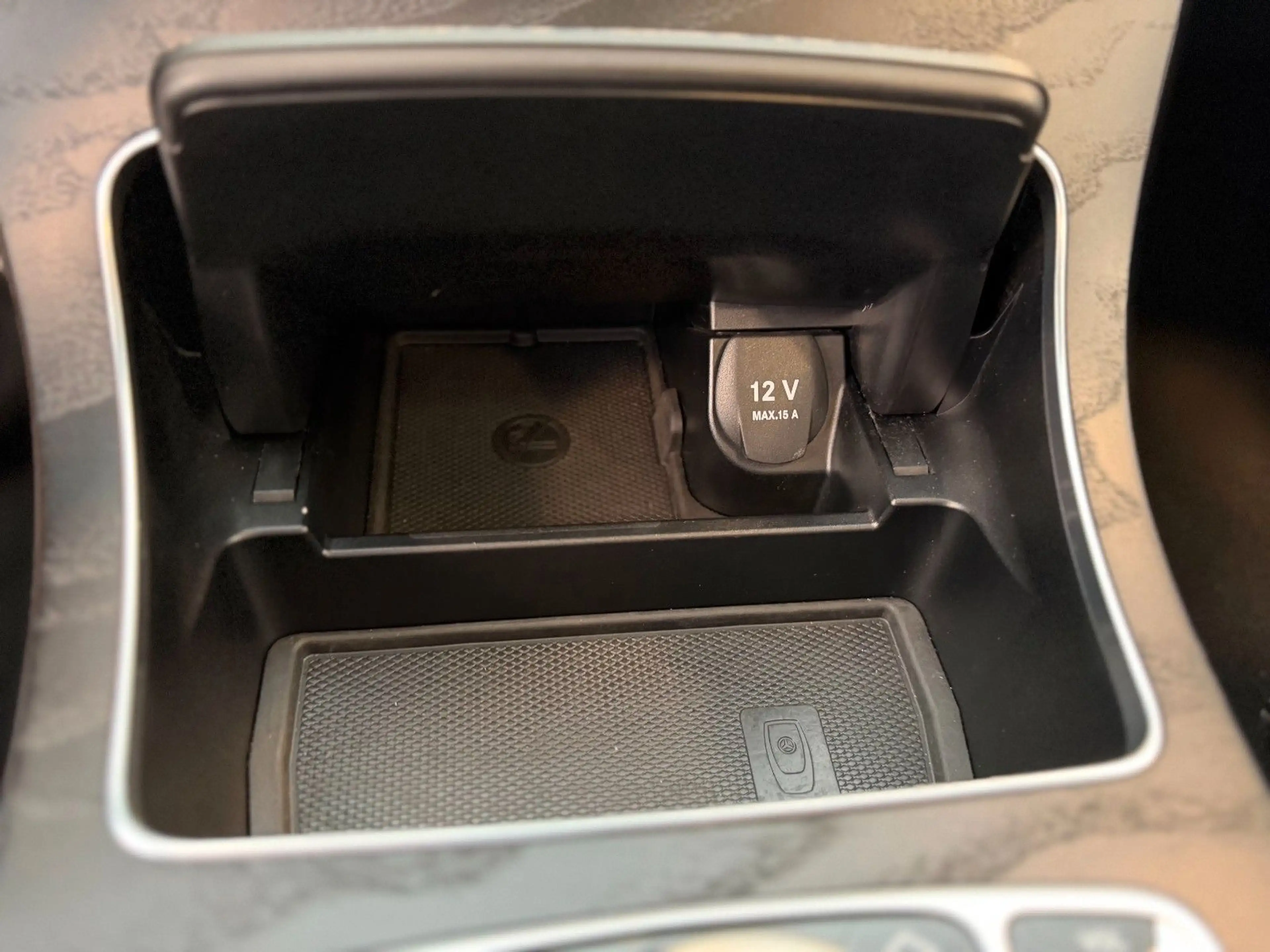 Mercedes-Benz C 200 AMG 9G-Tr. LED Rü-Ka SHZ TWA SHD CarPlay — photo 22