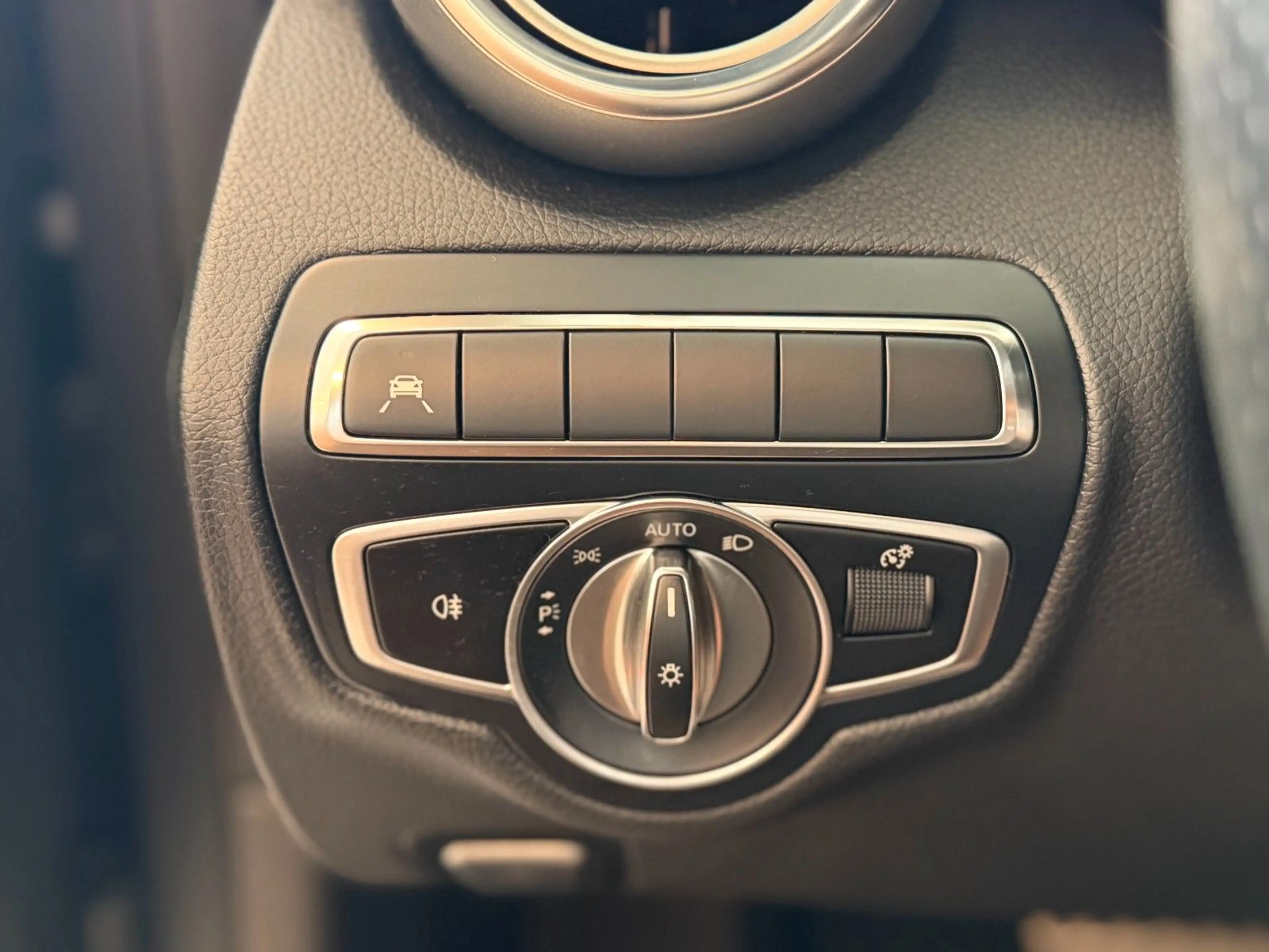 Mercedes-Benz C 200 AMG 9G-Tr. LED Rü-Ka SHZ TWA SHD CarPlay — photo 14