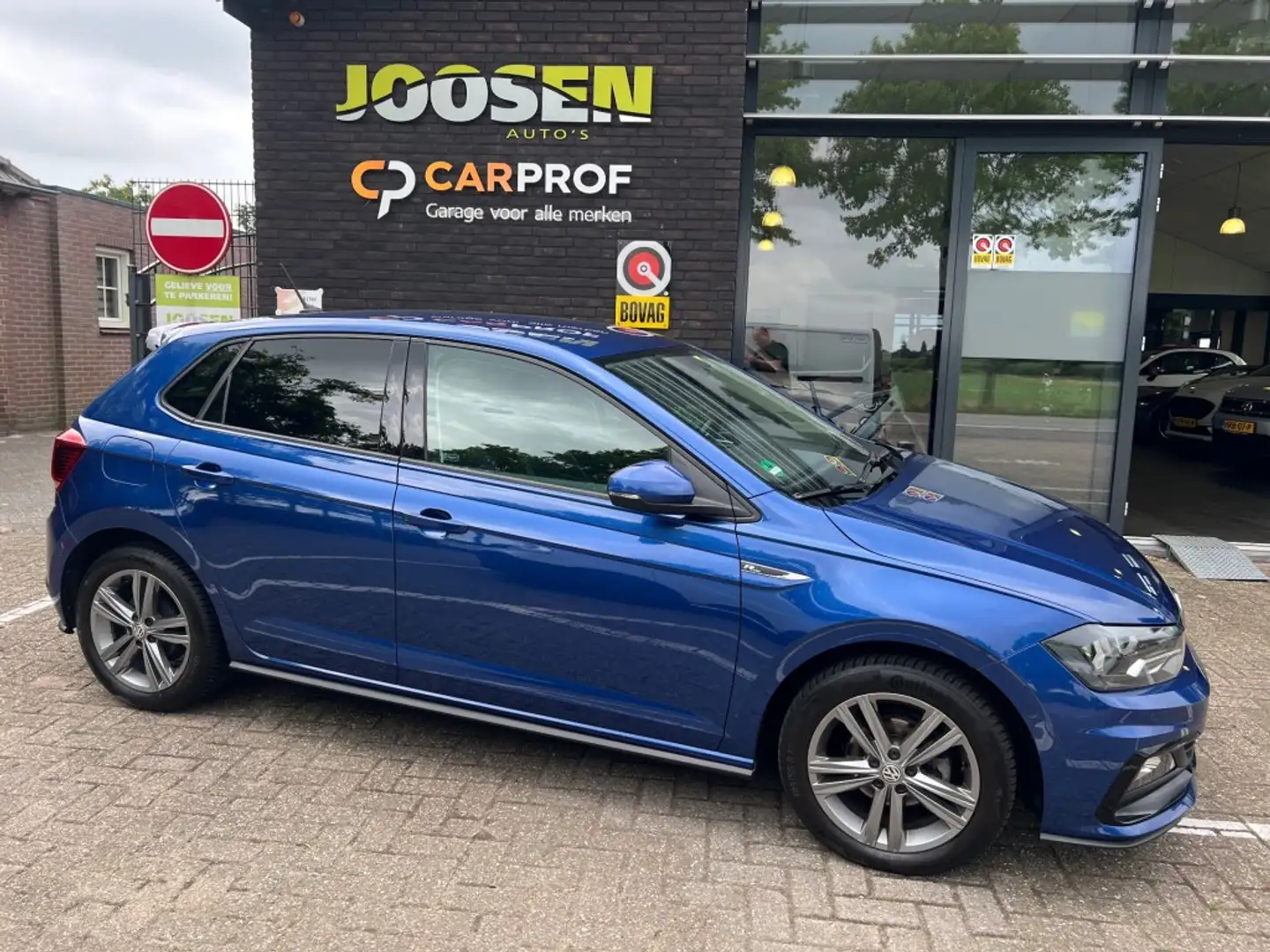 Volkswagen Polo 1.0 TSI HIGHL.BNSR R LINE Blau - 2