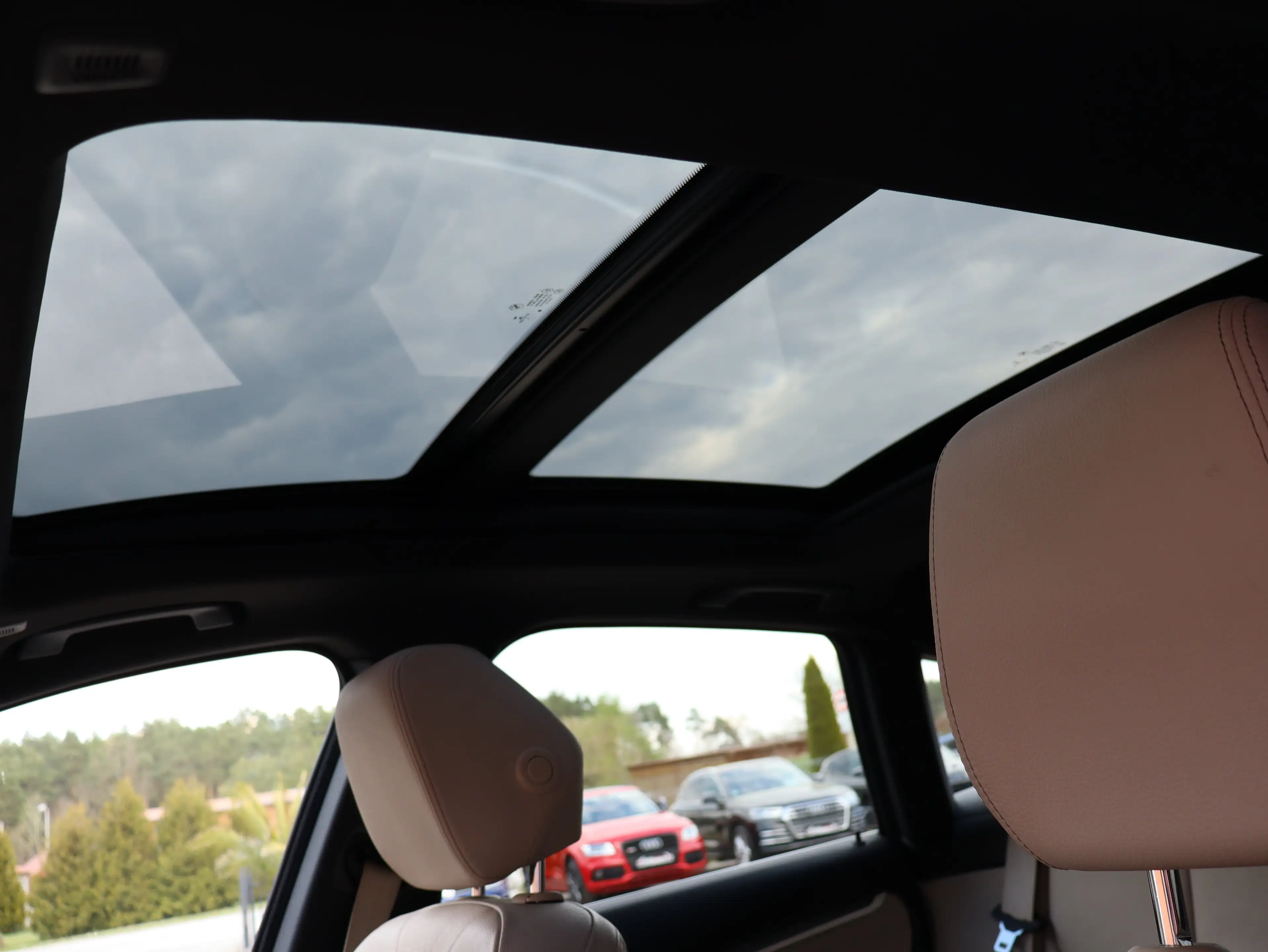 BMW 335 i GT Sport-Aut. MODERN LINE *NAVI*XENON*LEDER*AHK* — photo 9