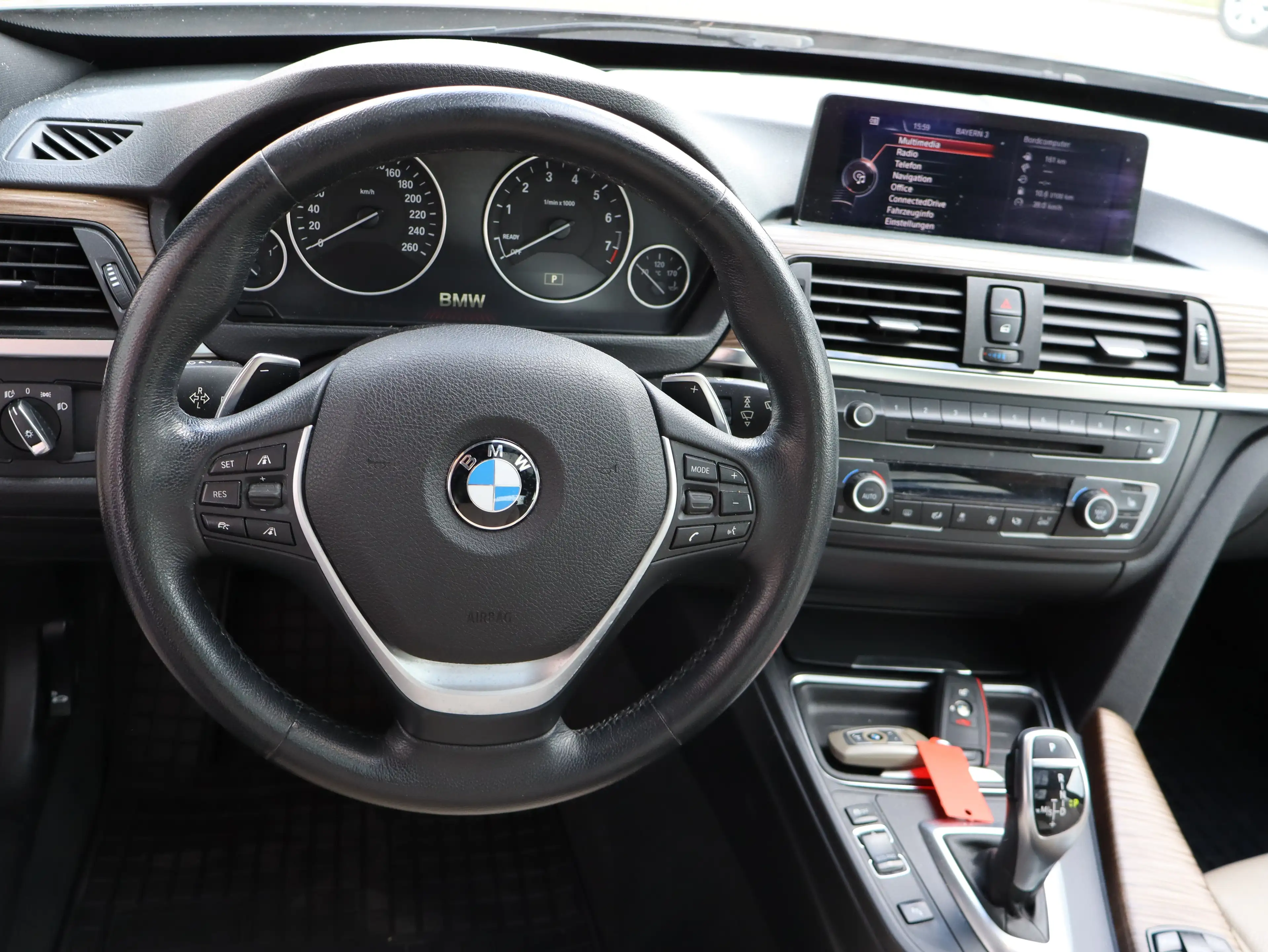 BMW 335 i GT Sport-Aut. MODERN LINE *NAVI*XENON*LEDER*AHK* — photo 11