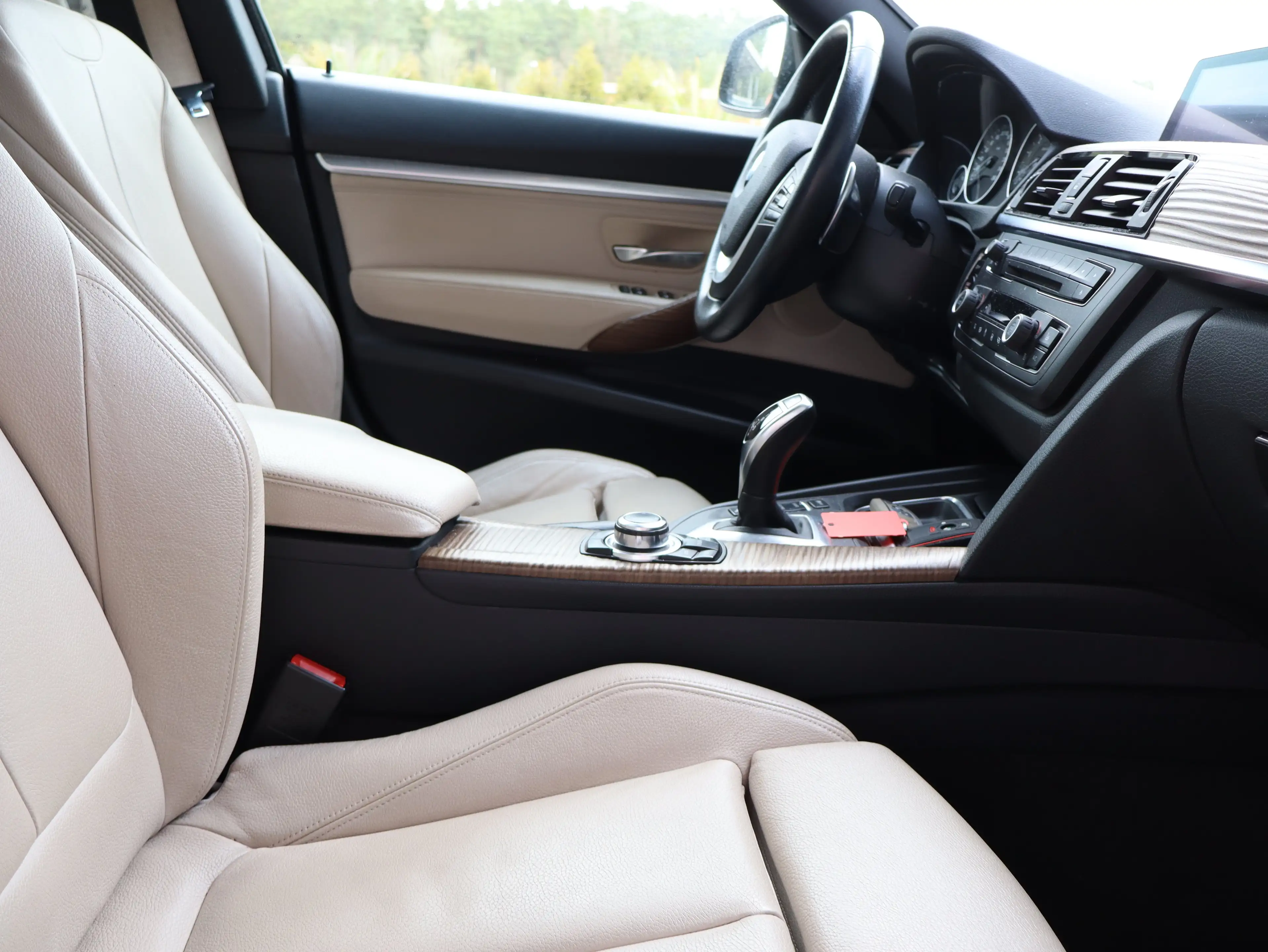BMW 335 i GT Sport-Aut. MODERN LINE *NAVI*XENON*LEDER*AHK* — photo 13