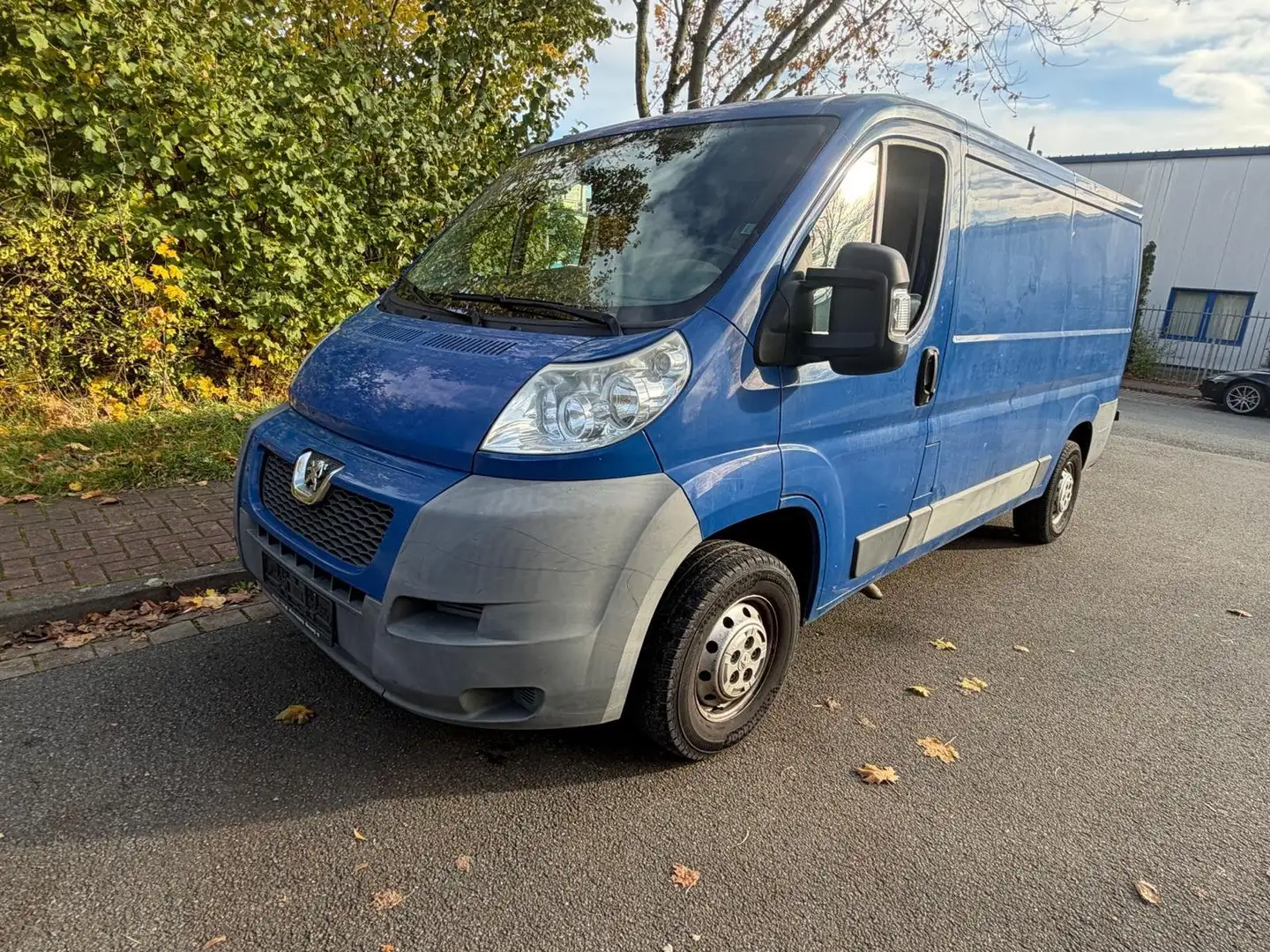 Peugeot Boxer 2.2 Diesel *TÜV 10/2027*AHK* 3,5 T LKW* Blau - 1