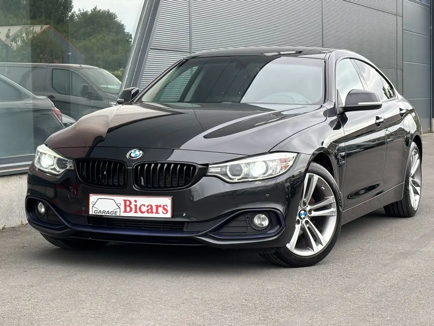 BMW 418 d AUTOMATIQUE Gran Coupé Xenon/Cuir/Gps/Capteur Zwart - 1