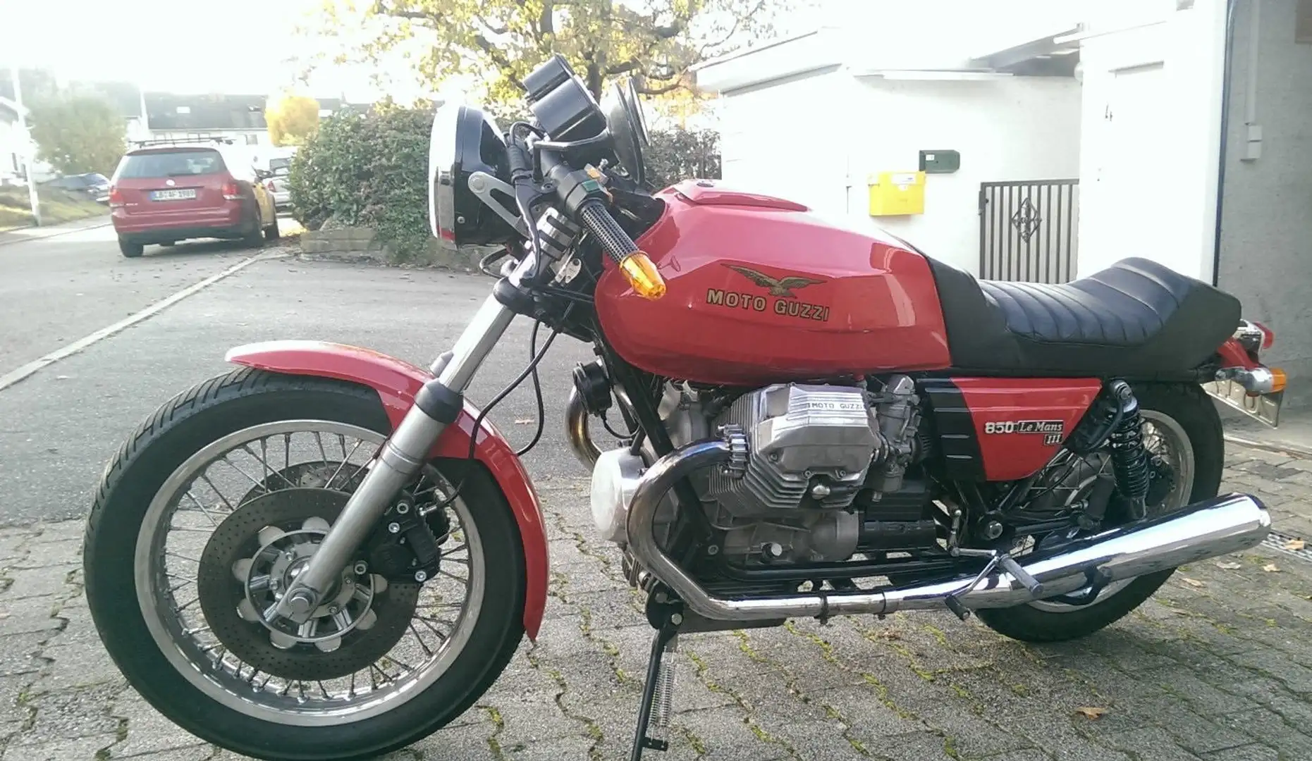 Moto Guzzi 850 Le Mans Czerwony - 2