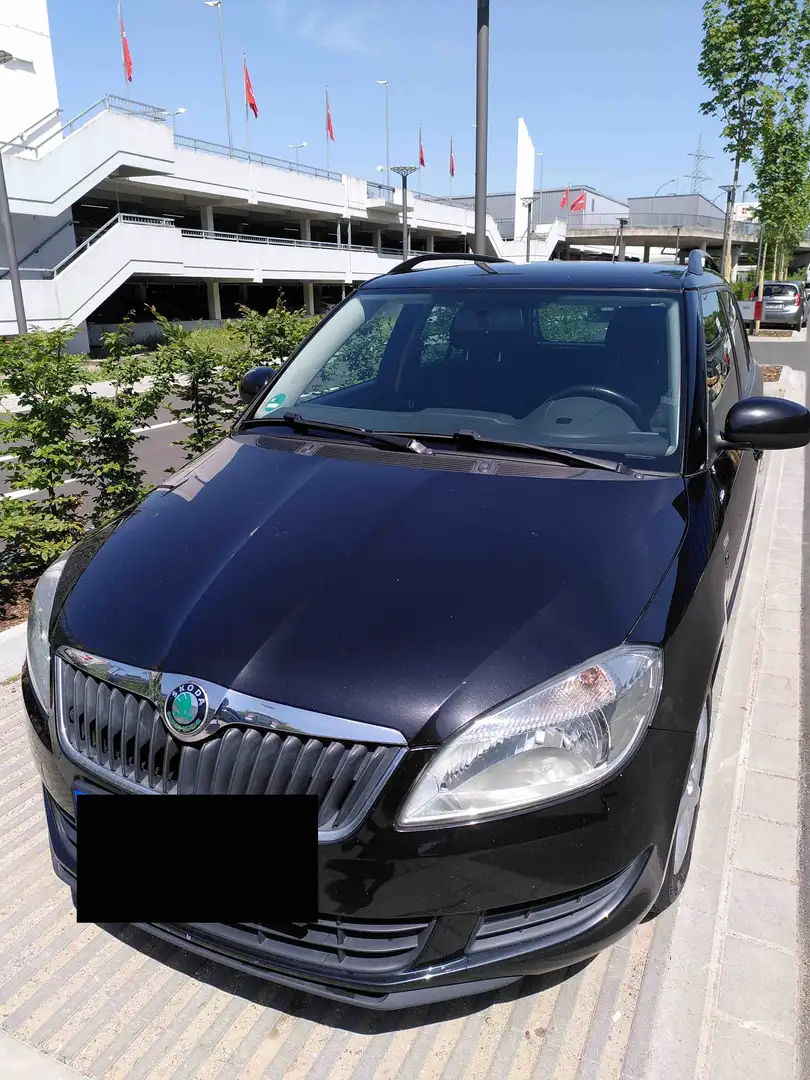 Skoda Fabia Fabia 1.2 TSI Combi FAMILY Schwarz - 1