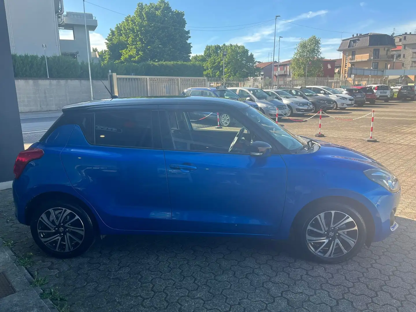 Suzuki Swift 1.2 TOP HYBRID  83 CV!!!!! Bleu - 2