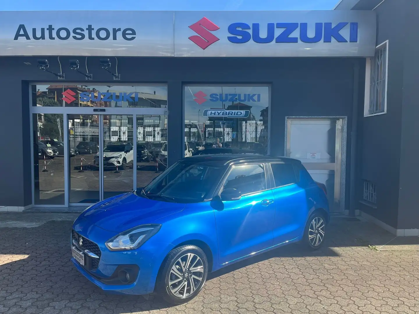 Suzuki Swift 1.2 TOP HYBRID  83 CV!!!!! Bleu - 1