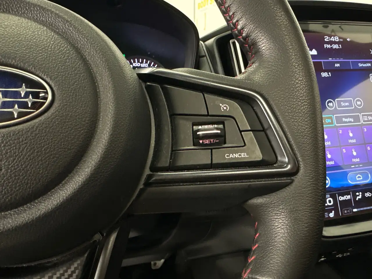 Subaru WRX снимка Subaru WRX