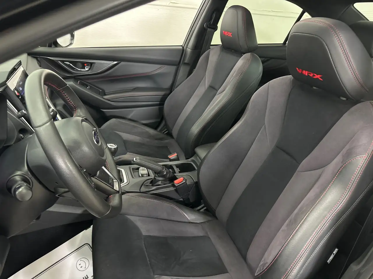 Subaru WRX снимка Subaru WRX