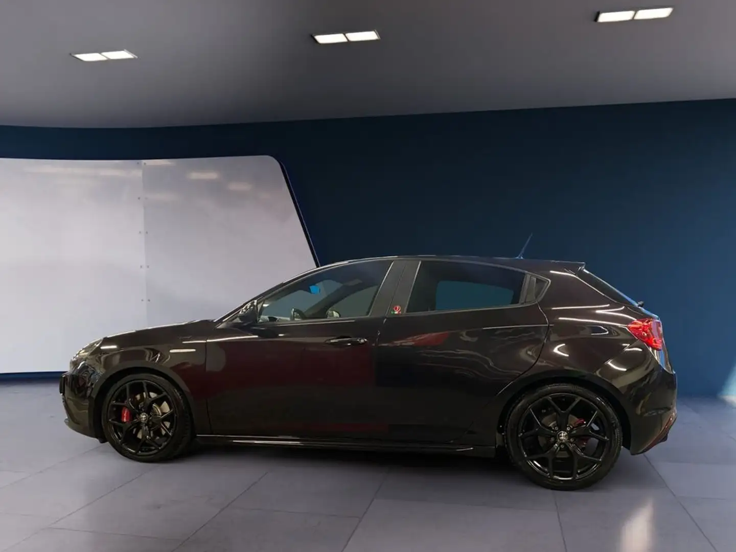 Alfa Romeo Giulietta Sprint Schwarz - 2