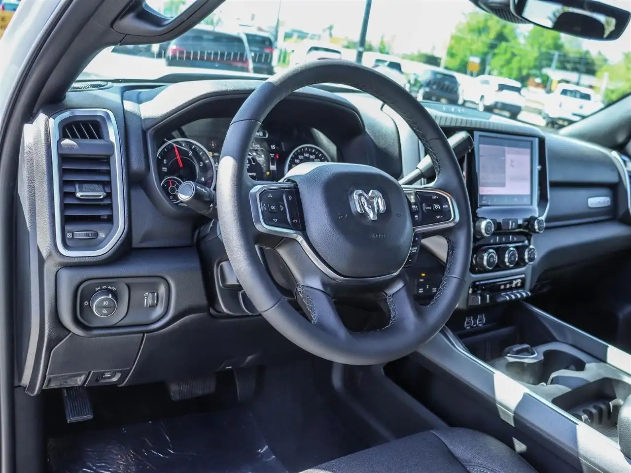 RAM 2500 снимка RAM 2500