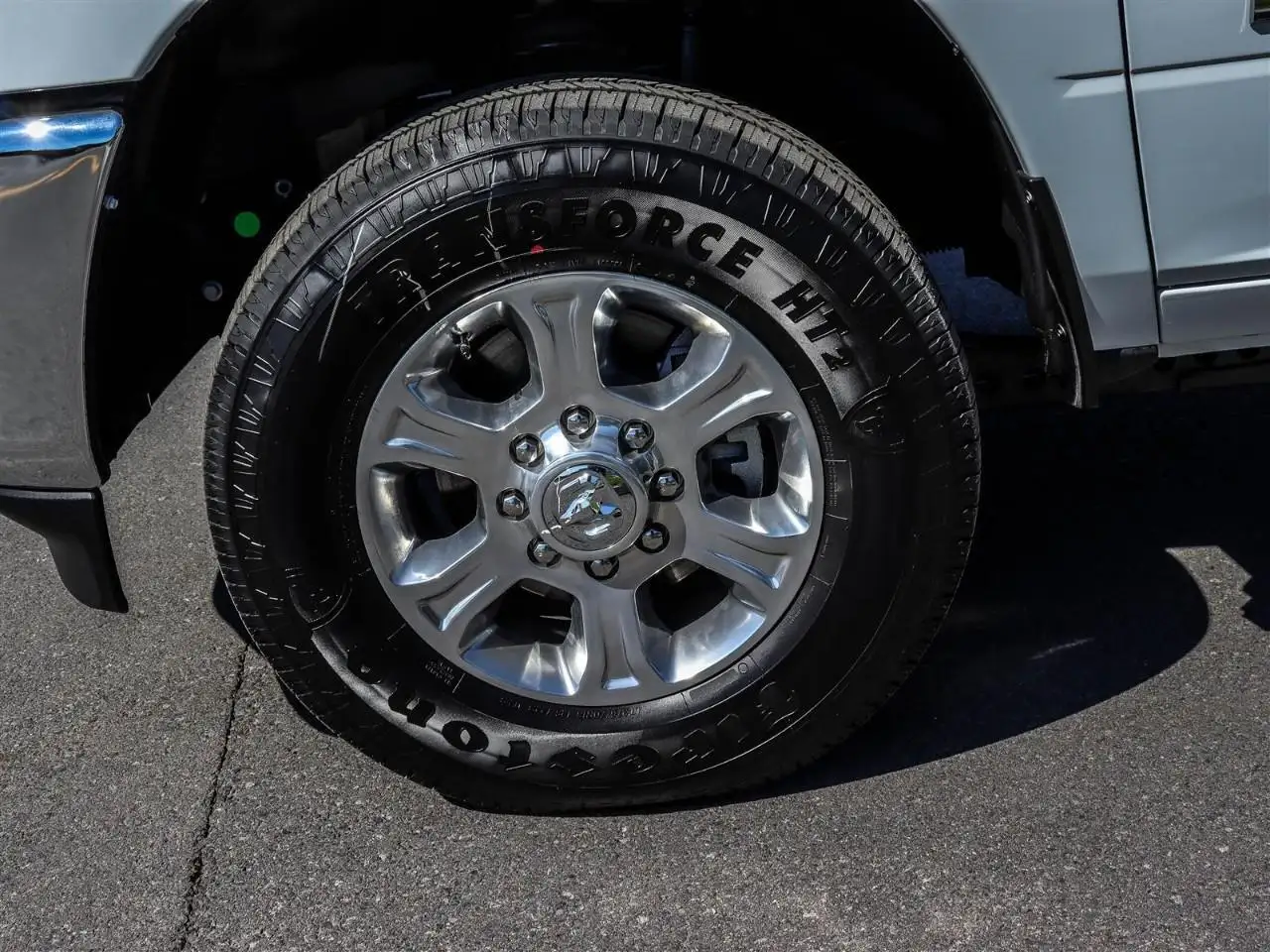 RAM 2500 снимка RAM 2500