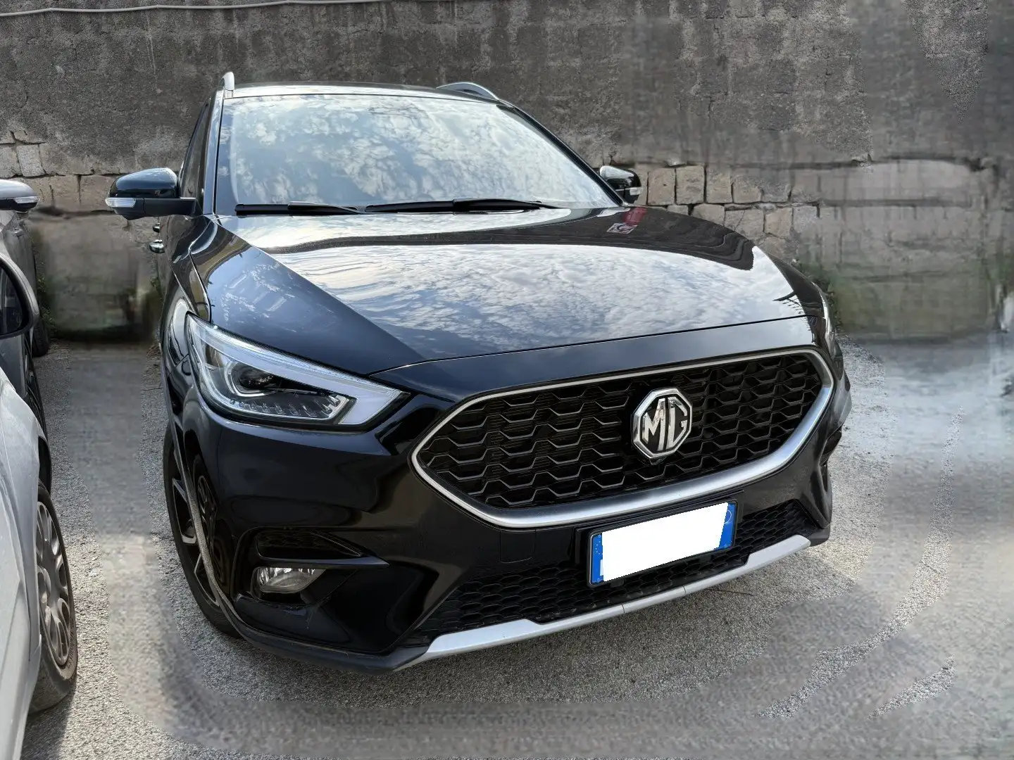 MG ZS ZS 1.5 Luxury Nero - 2