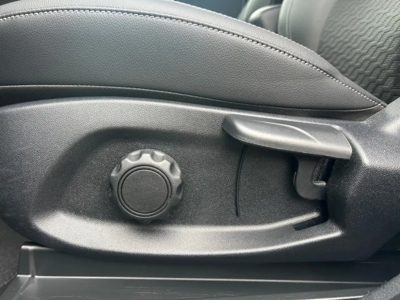 Ford Puma Titanium X+B&O+Kamera+Navi+Winter-P.+Klima, миниатюра 15