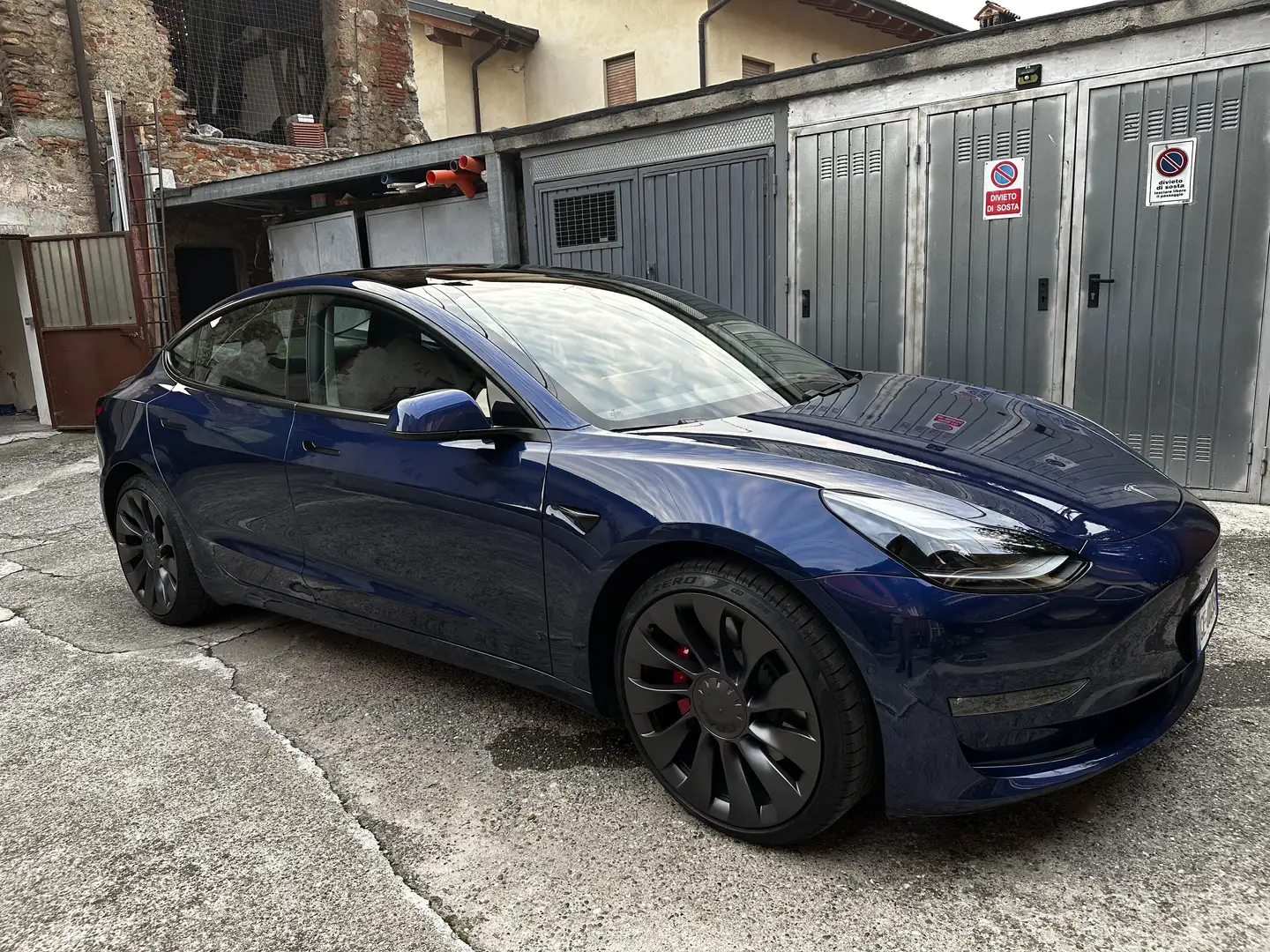 Tesla Model 3 Performance Dual Motor awd - 2
