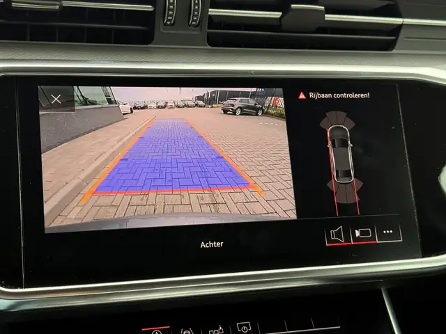 Audi A6 view 30