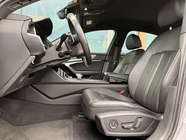 Audi A6 view 4