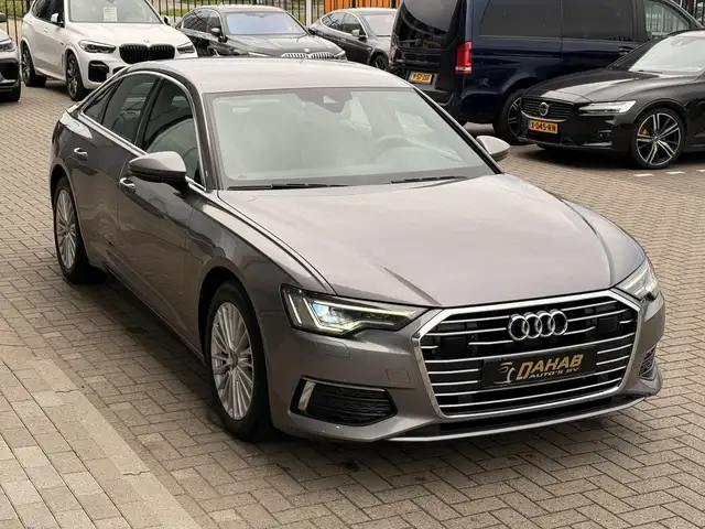Audi A6 view 8