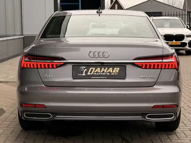 Audi A6 view 13