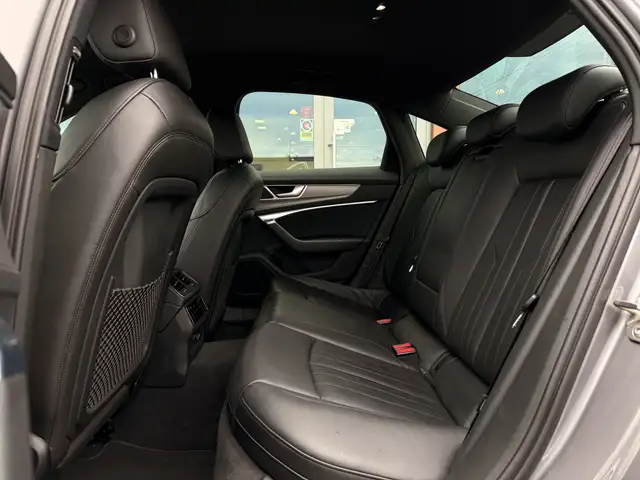 Audi A6 view 6