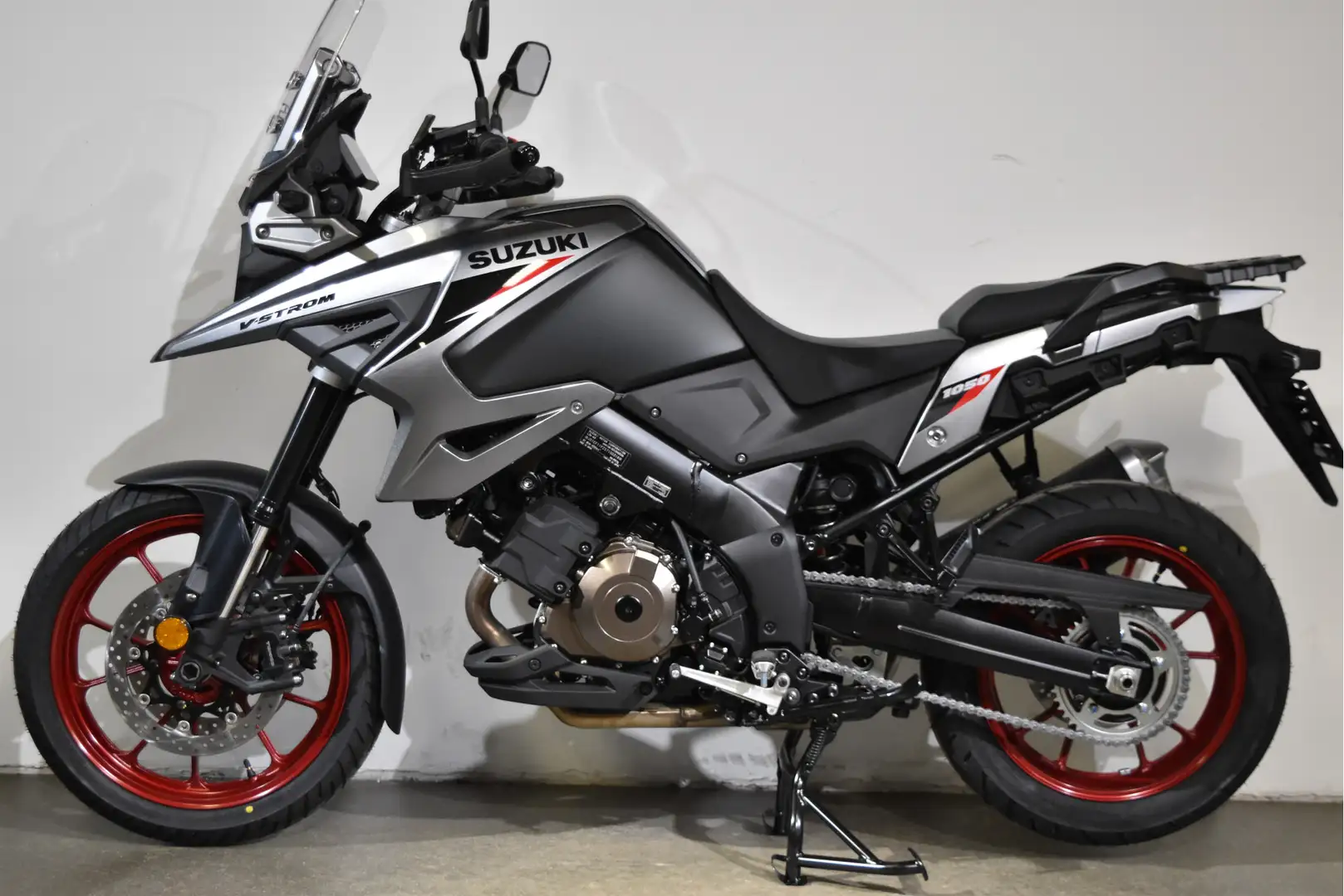 Suzuki V-Strom 1050 Gris - 2
