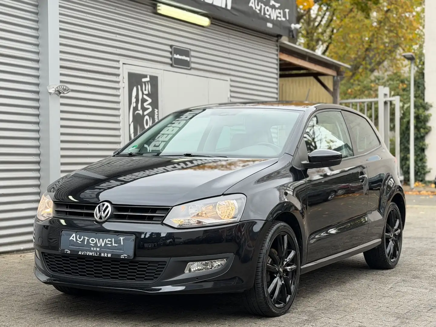 Volkswagen Polo 1.2 Team | CARPLAY | KLIMA | PDC | SITZHZ | Zwart - 2