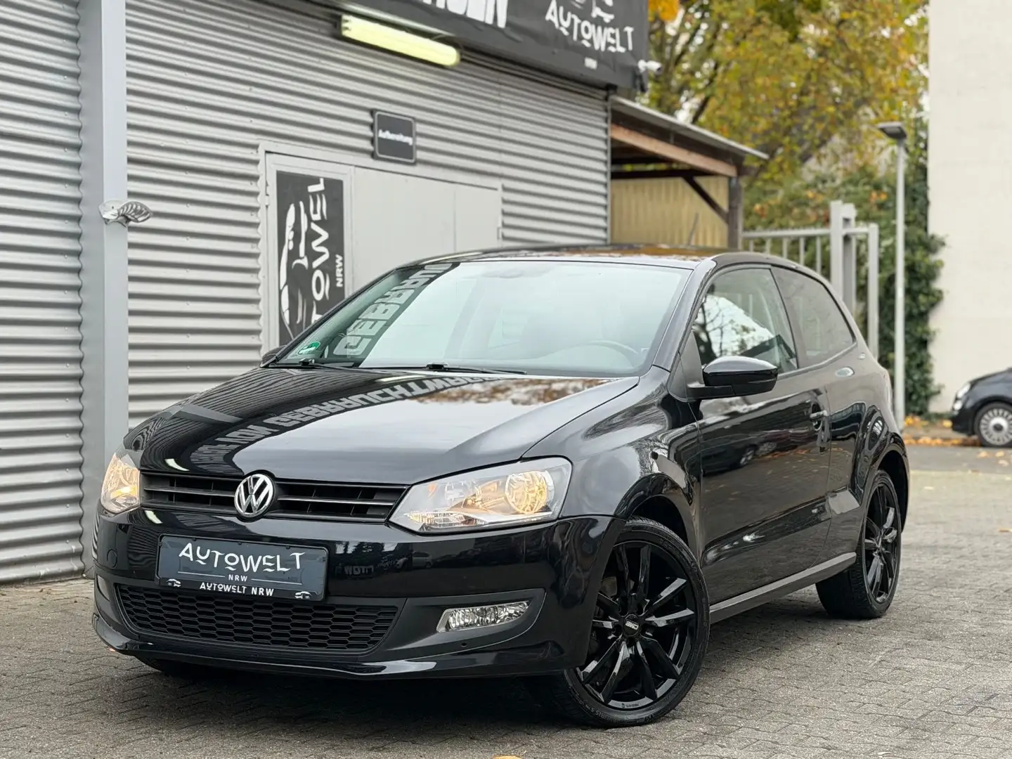 Volkswagen Polo 1.2 Team | CARPLAY | KLIMA | PDC | SITZHZ | Zwart - 1