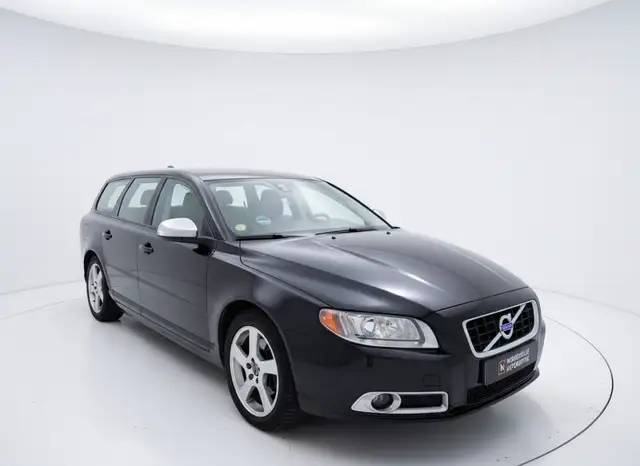 Volvo V70 2.0 D4 R-EDITION. AUT, STOELVW, TREKHAAK