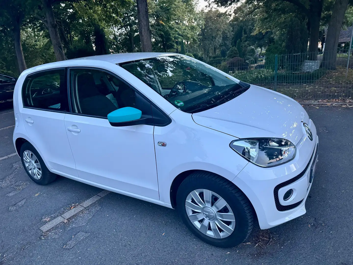 Volkswagen up! 5 Türen 1.Hand Scheckheft Navi Blanc - 2