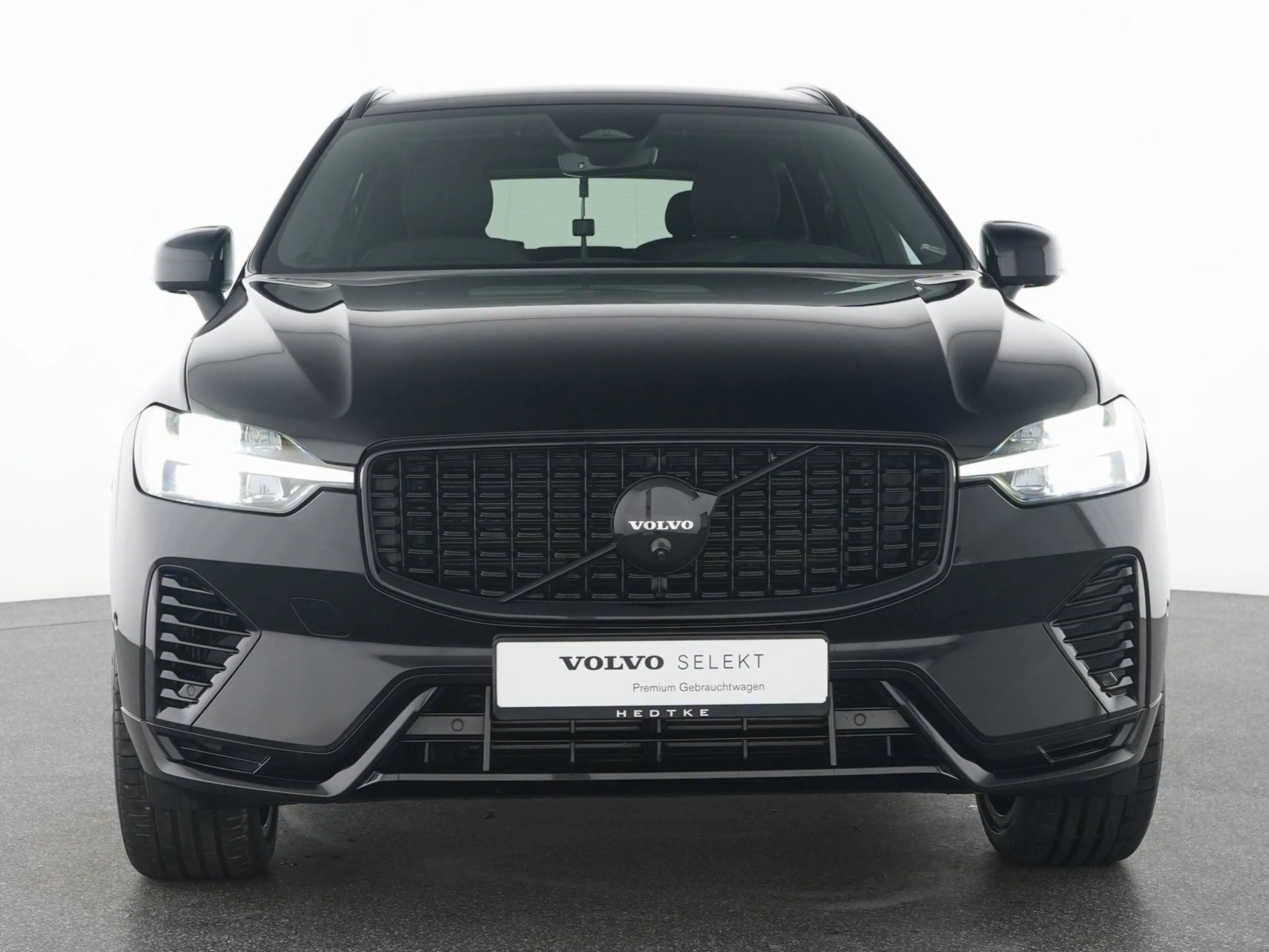 Volvo XC60 T8 AWD Plus Black Edition ACC*360°KAMERA*21 — photo 15