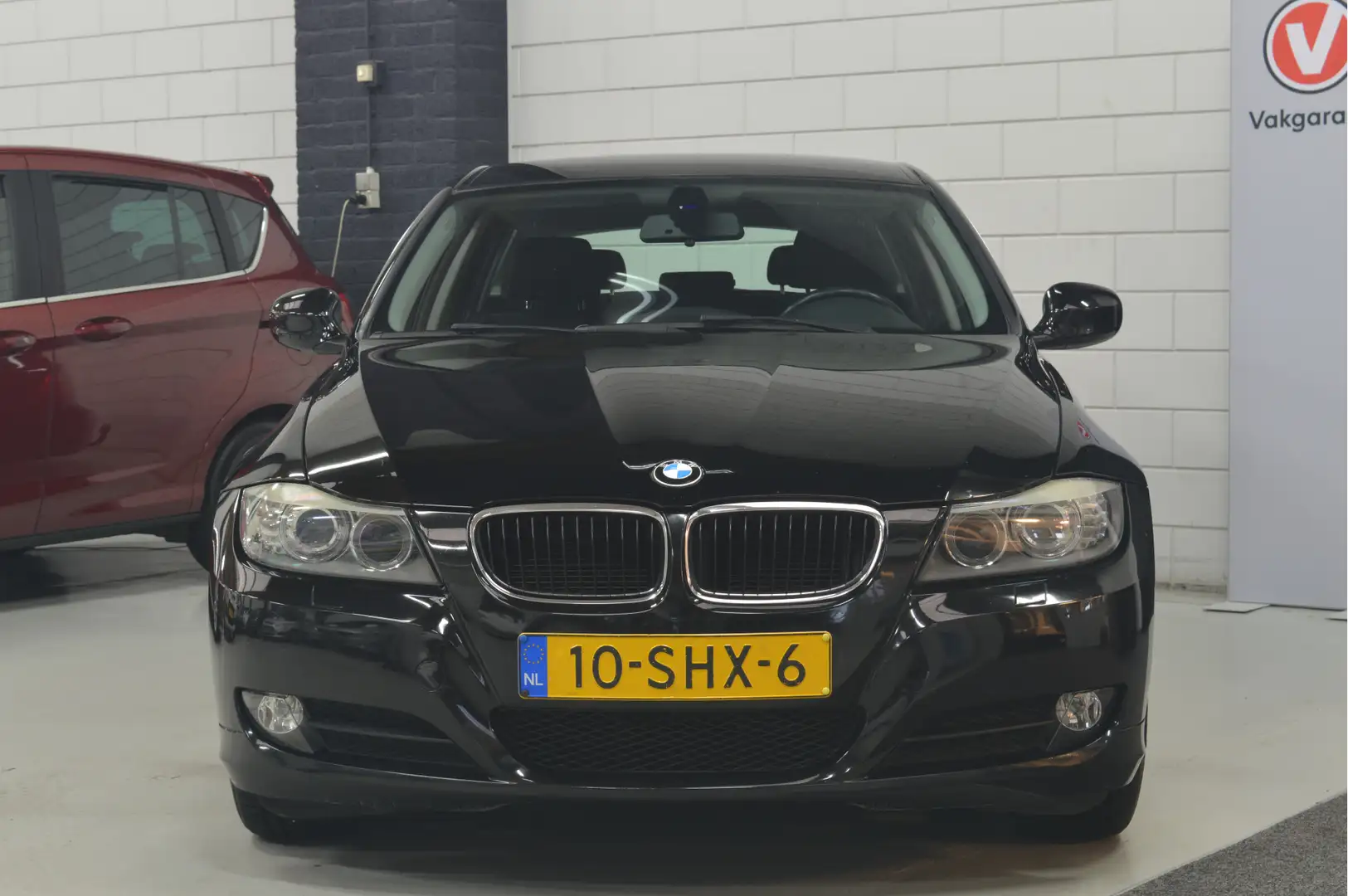 BMW 318 3-serie Touring 318i Business Line // GEREVISEERDE Schwarz - 2