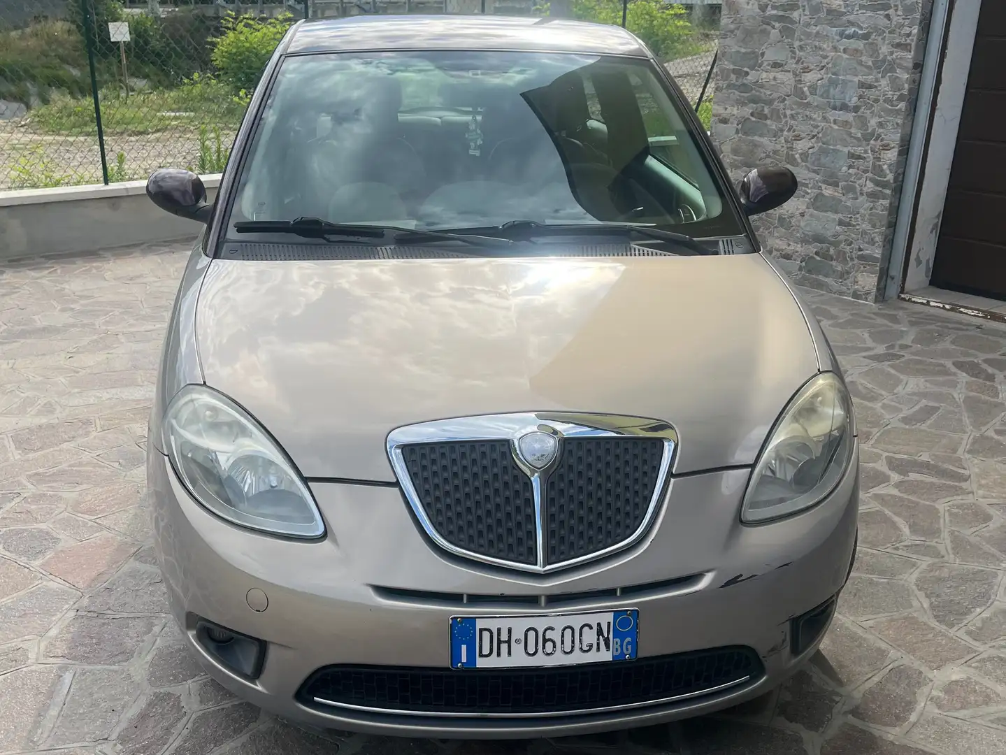 Lancia Ypsilon Ypsilon II 20071.4 8v Platino Silber - 2
