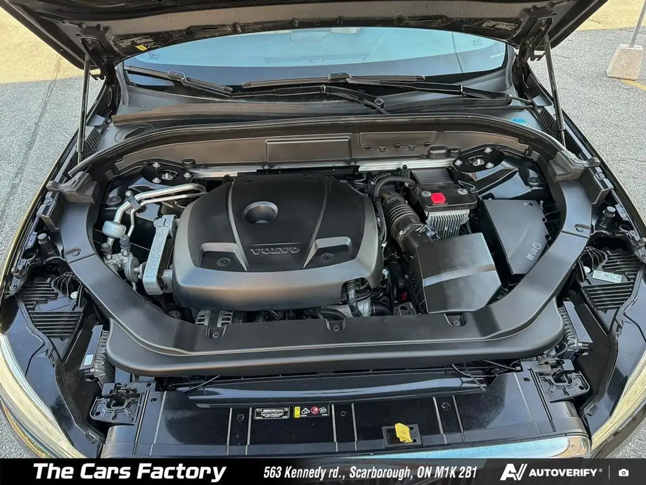 Volvo XC60 снимка Volvo XC60