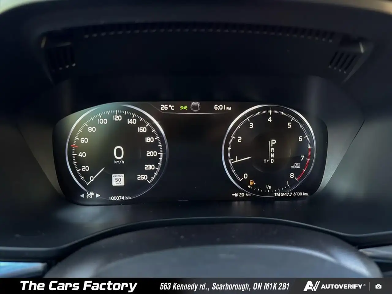 Volvo XC60 снимка Volvo XC60