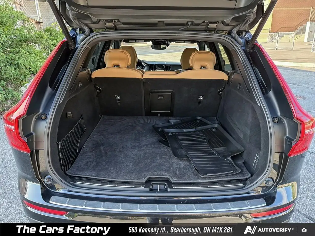 Volvo XC60 снимка Volvo XC60