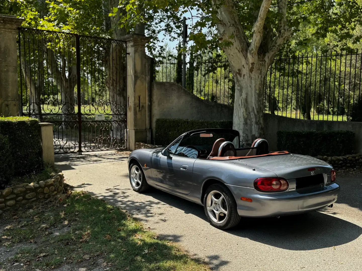 Mazda MX-5 Phoenix Gris - 2