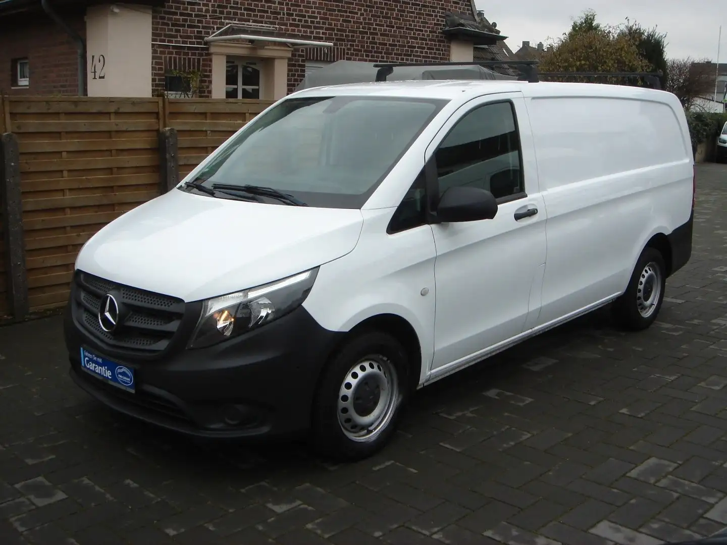 Mercedes-Benz Vito VITO KASTEN 114 CDI LANG+KLIMA+2x PDC+AUTOMATIK+ Blanc - 1