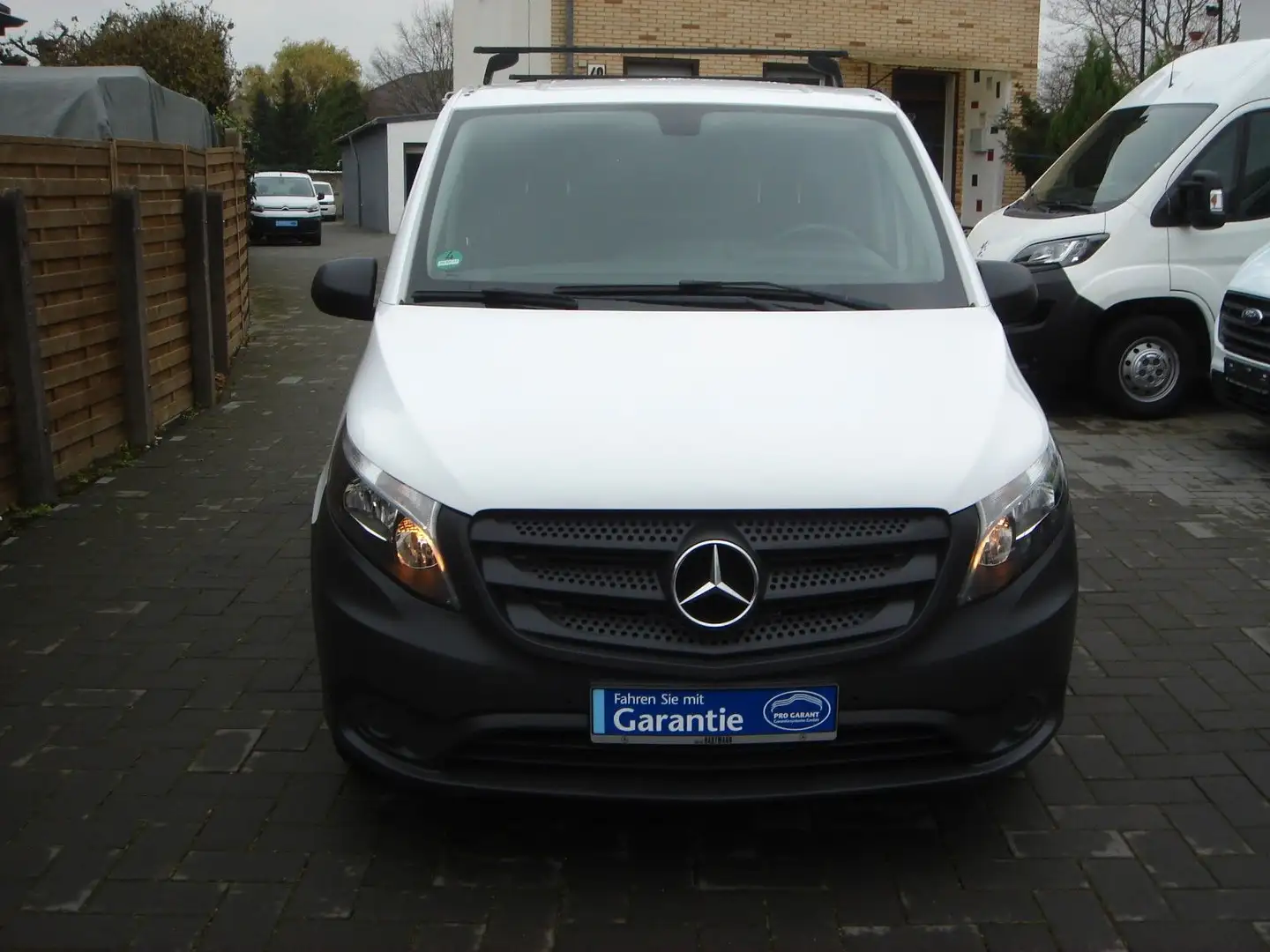 Mercedes-Benz Vito VITO KASTEN 114 CDI LANG+KLIMA+2x PDC+AUTOMATIK+ Blanc - 2