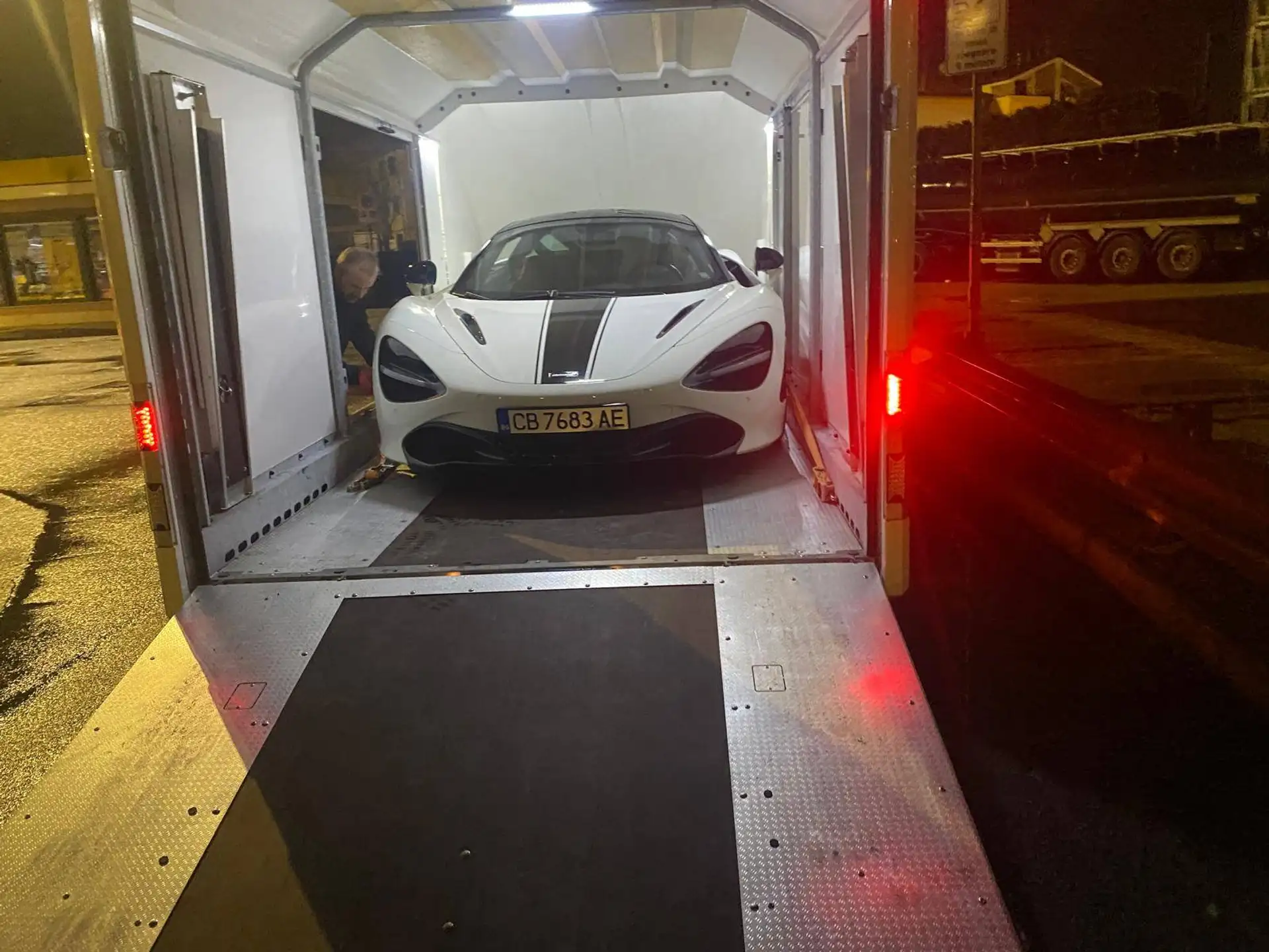 맥라렌 720S 720 2020 흰색 사진 3