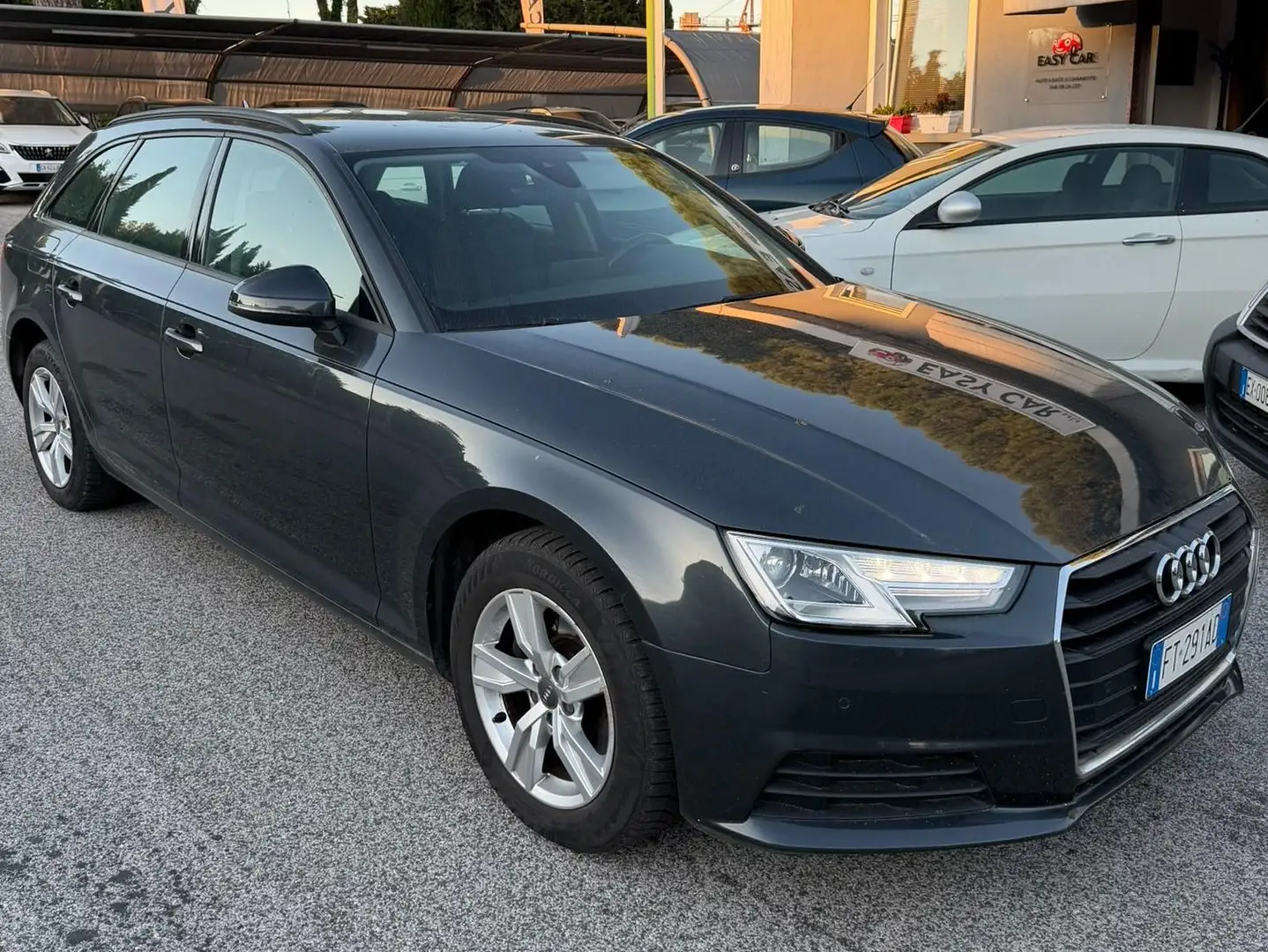 Audi A4 A4 Avant 35 2.0 tdi 150cv s-tronic Grau - 1