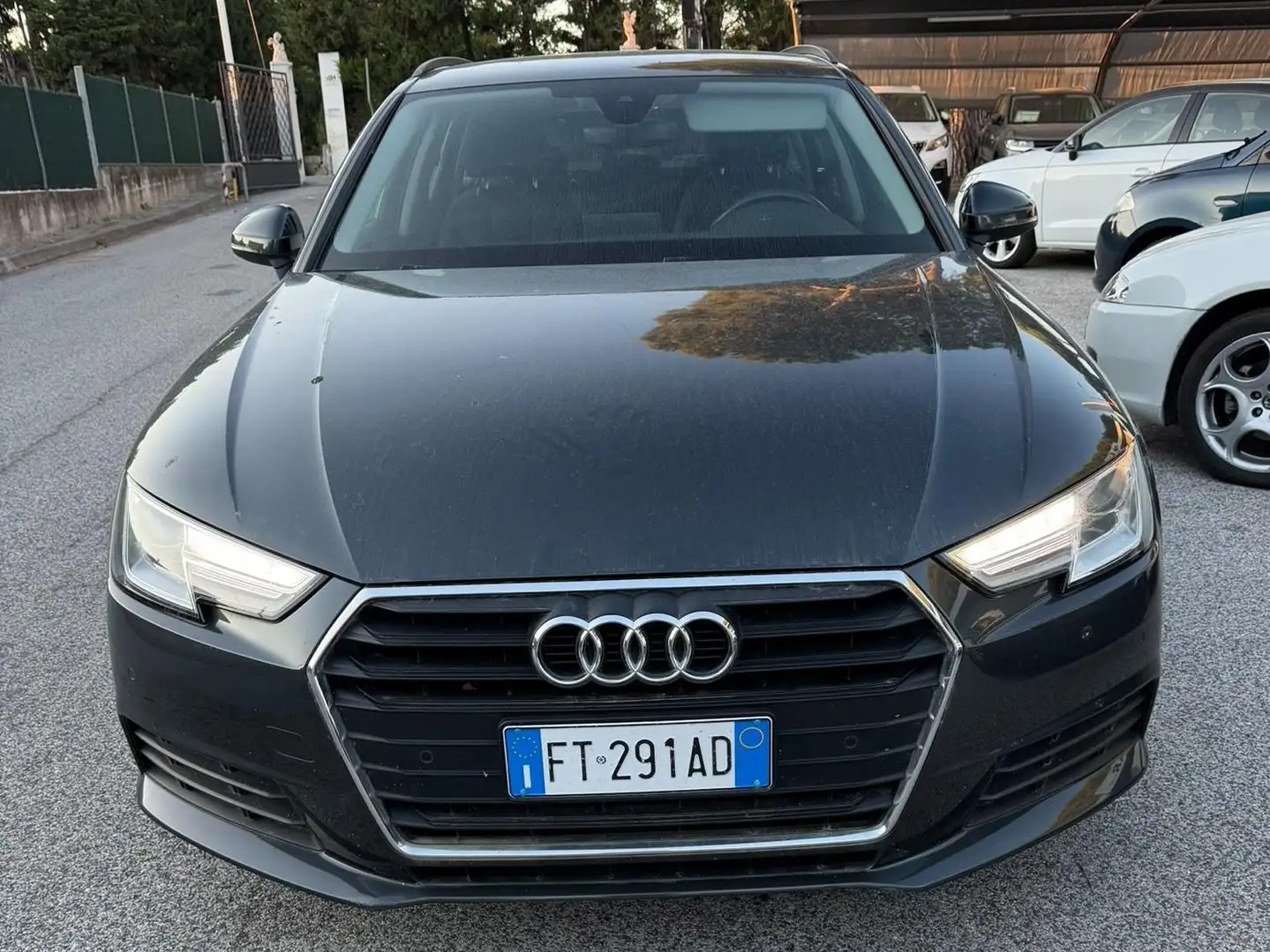 Audi A4 A4 Avant 35 2.0 tdi 150cv s-tronic Grau - 2