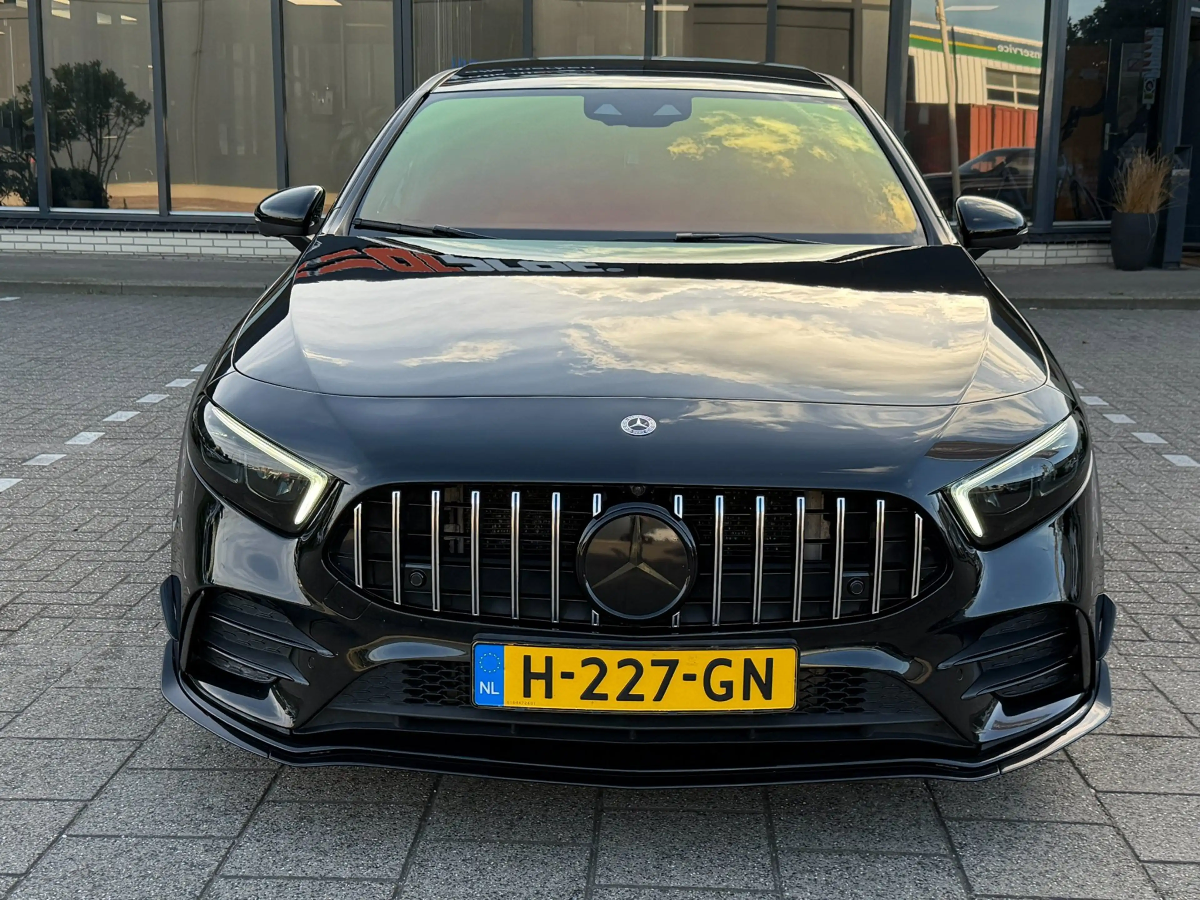 Mercedes-Benz A 35 AMG 4MATIC Edition 1 — photo 11
