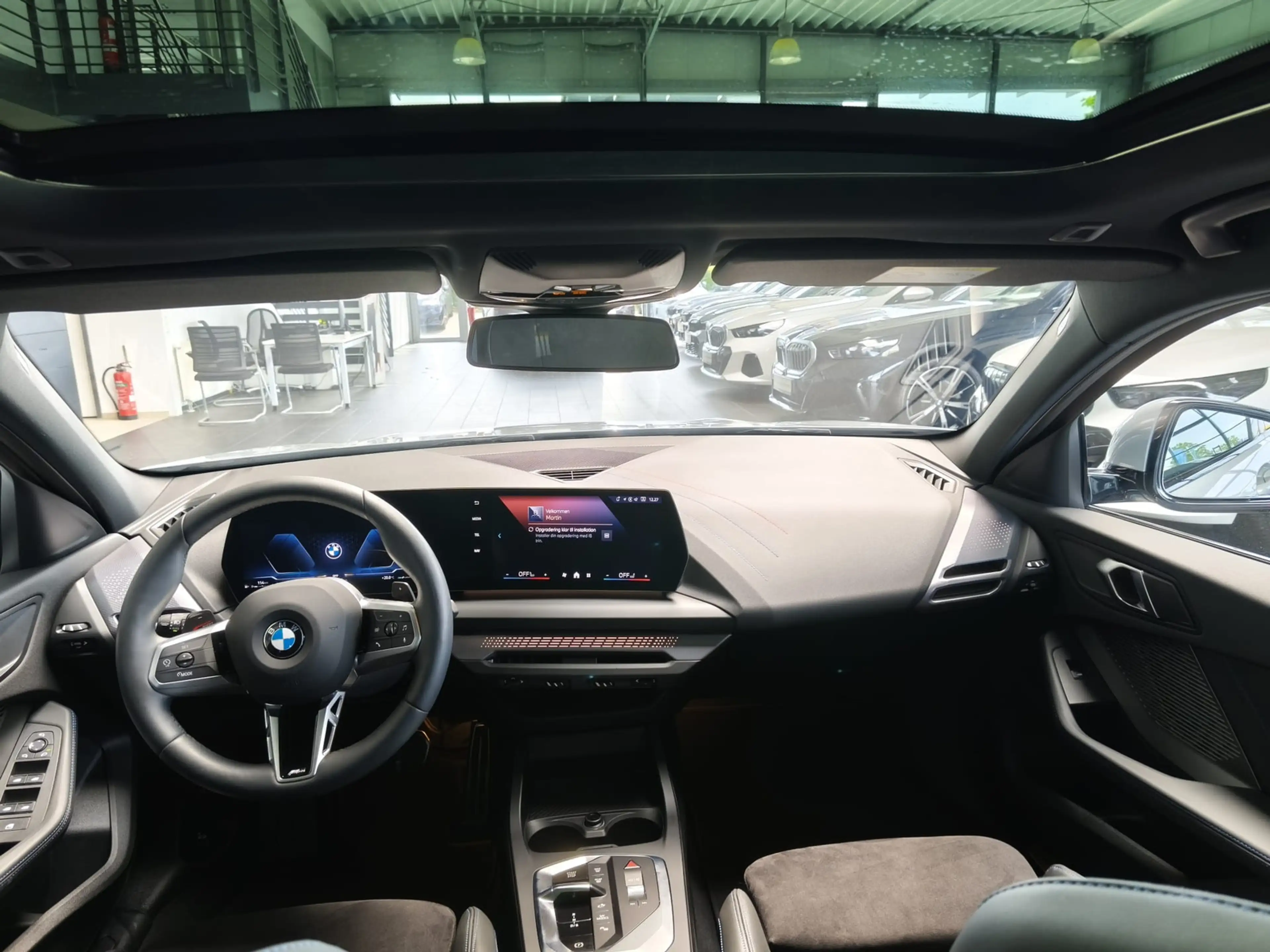 BMW 120 i M Sport PANO/Dr.As+/19"/ACC — photo 9