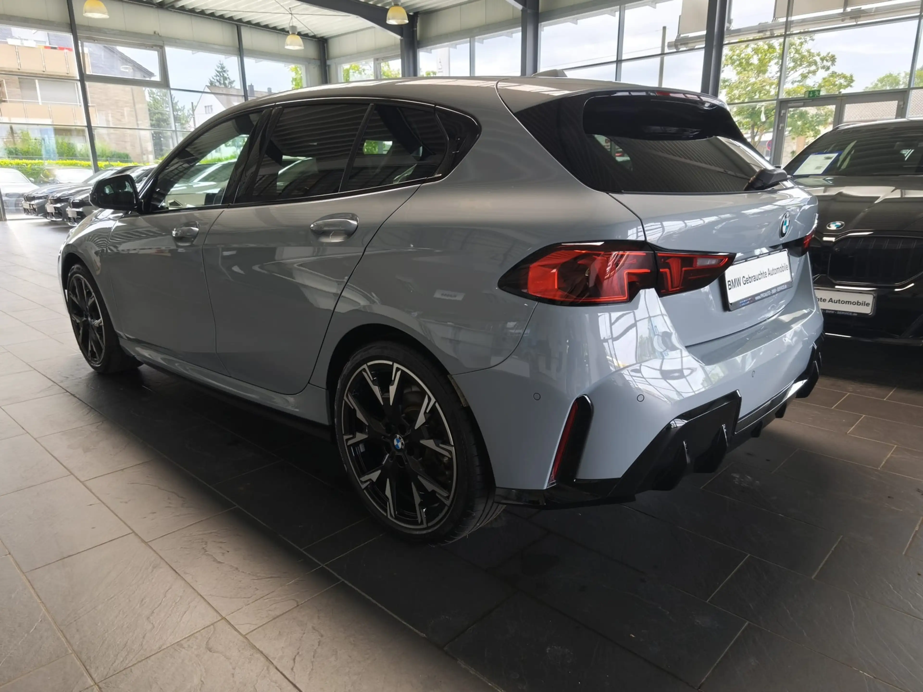 BMW 120 i M Sport PANO/Dr.As+/19"/ACC — photo 4