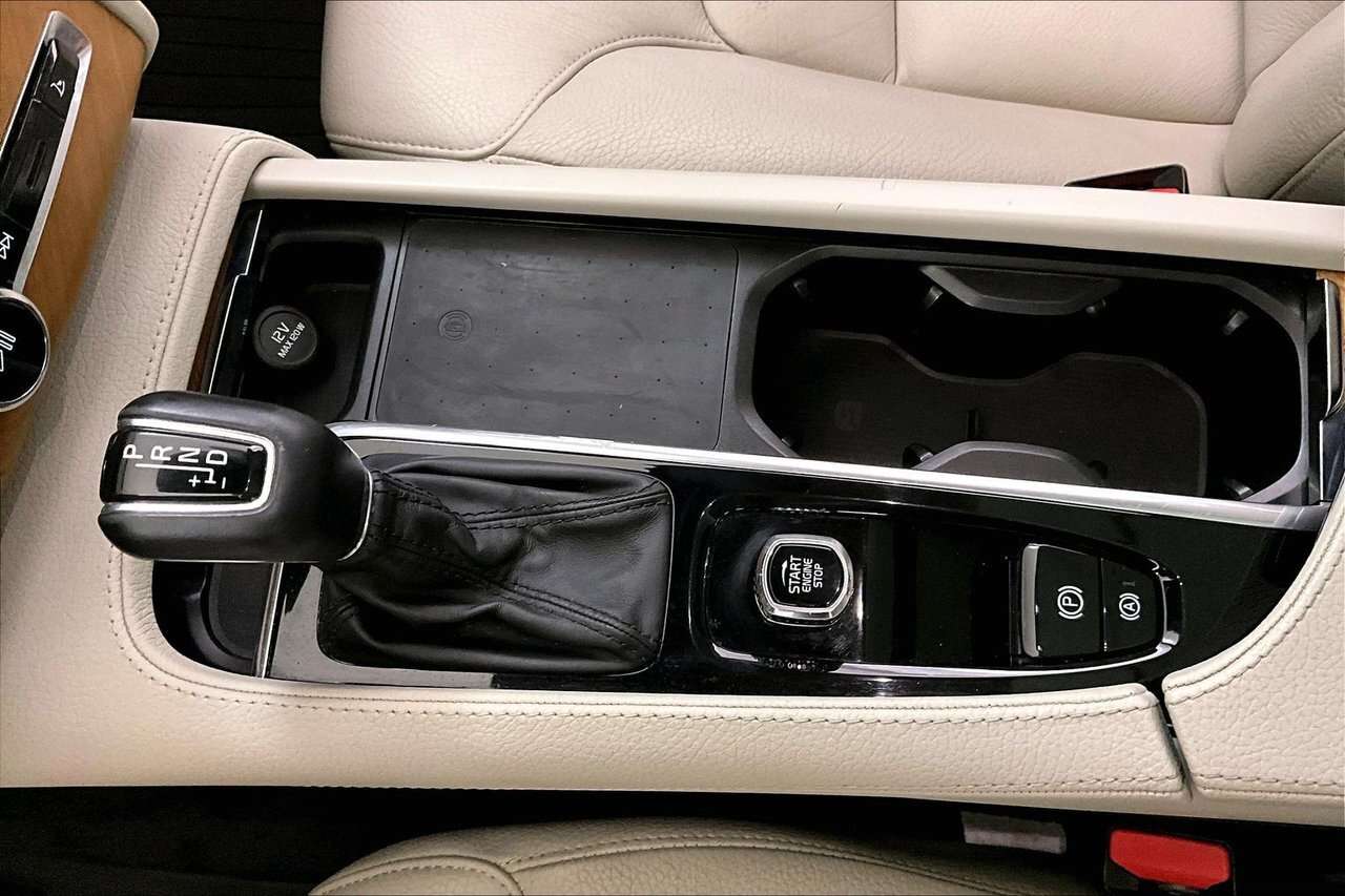 2022 Volvo XC90 MOMENTUM ADVANCED - CLIMATE - 20'' WHEELS / AVANCÉ thumb 14